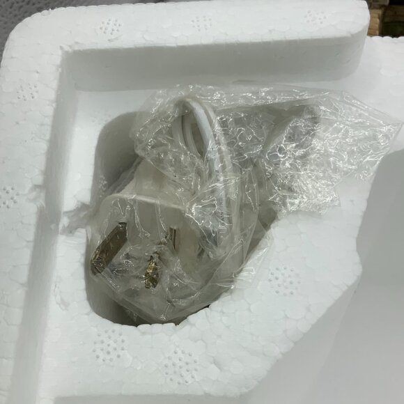 Department 56 Village Series Dickens Old East Rectory - Picture 2 of 8